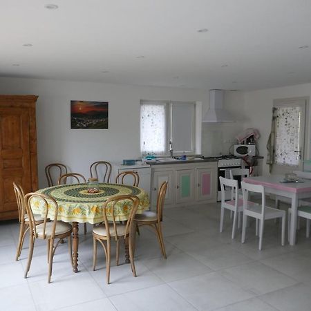 La Bergerie Des Moureres Villa Trezioux ภายนอก รูปภาพ
